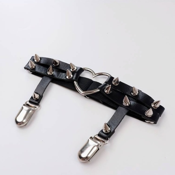 Accessories - 1 pc adjustable sexy PU Leather Rivets Heart Garters Strap  1974